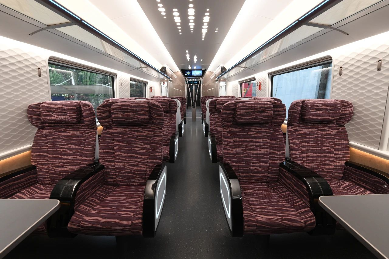 威奥股份助力雄安新区建设，轨道交通系统创新技术成果正式发布(图4)